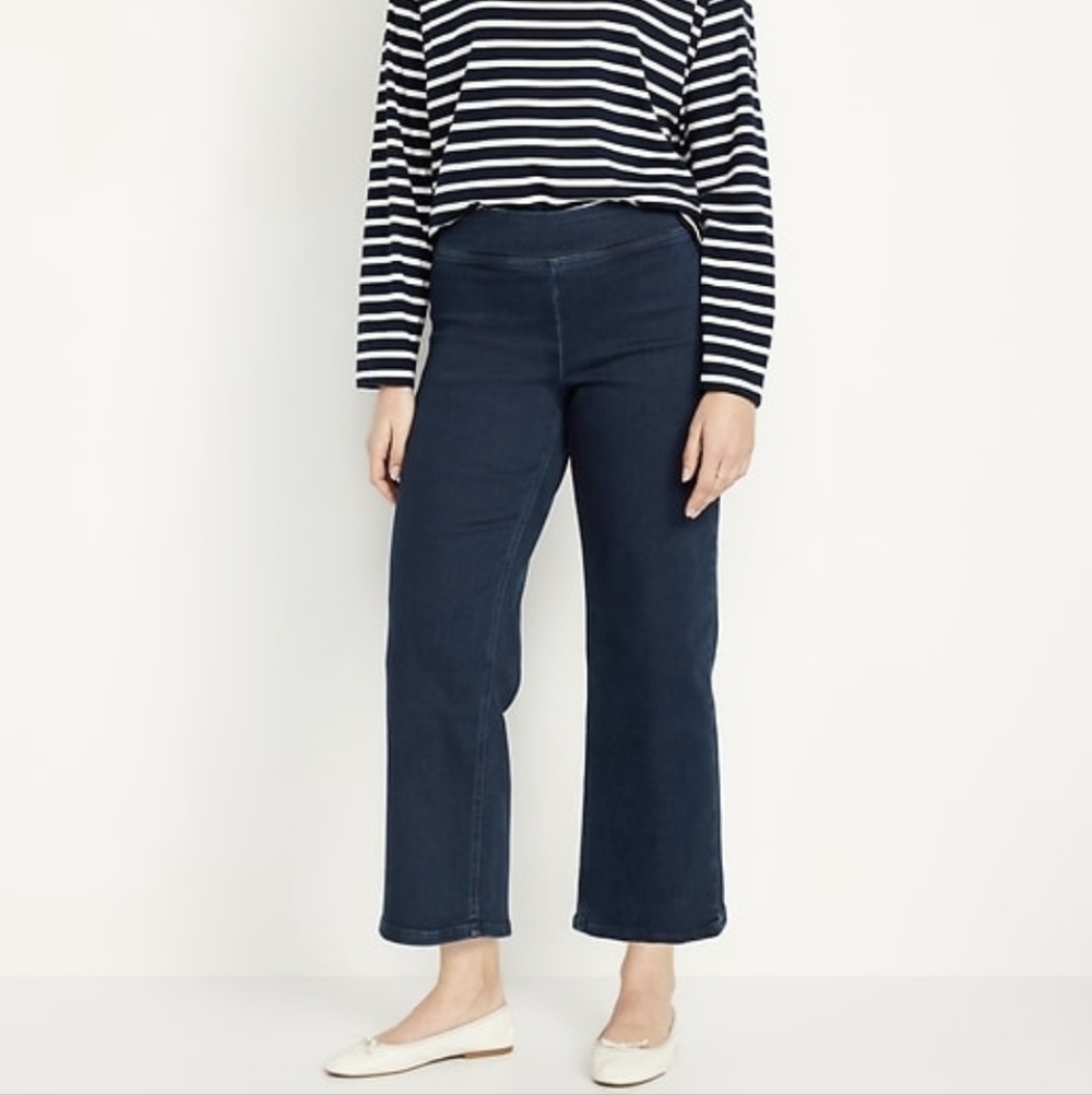 NWT Pull-On, Wide Leg, High Waisted Jeans